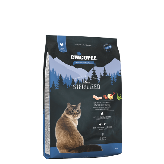 Chicopee Holistic Sterilized - пълноценна суха храна без зърно за кастрирани израснали котки над 1 г., 1.5 кг